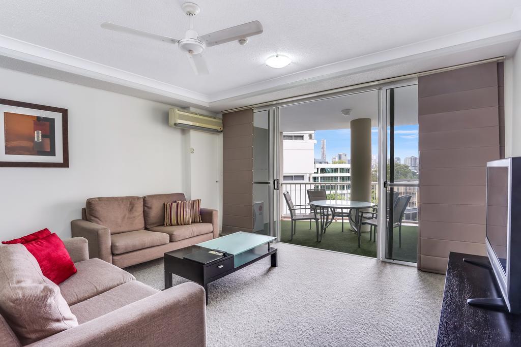 Founda Gardens Apartments ブリスベン エクステリア 写真
