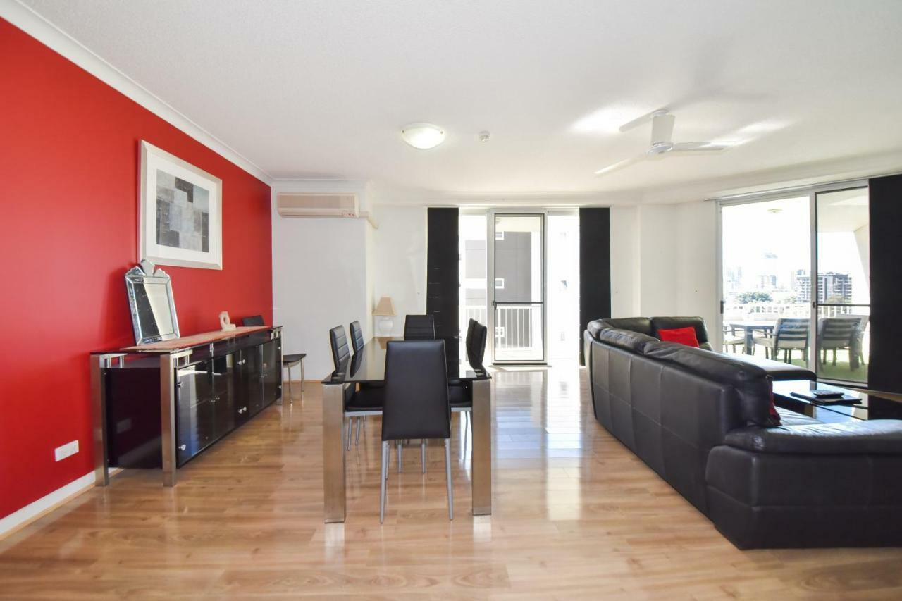 Founda Gardens Apartments ブリスベン エクステリア 写真